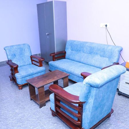 Private Room Non Ac At Varun Vihar Near Horsley Hills Kurabala Kota Exterior photo